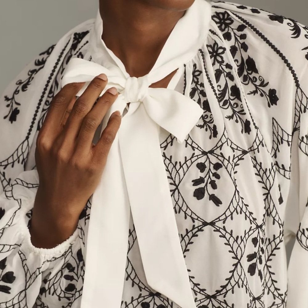 BY ANTHROPOLOGIE LONG-SLEEVE TIE-NECK EMBROIDERED
BLOUSE - Picture 3 of 11